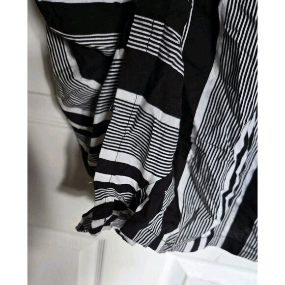 Derek Heart Romper Juniors Large L Black White Vertical Stripes One Piece Outfit - Picture 6 of 11